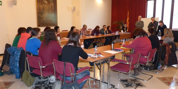 24 professionals han assistit al curs sobre “Com orientar en les transicions al llarg de la vida” al Consell Comarcal de l’Alt Penedès