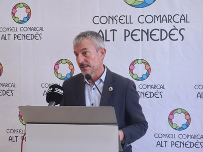 EL CONSELL COMARCAL DE L’ALT PENEDÈS CELEBRA LA RETIRADA DEL PROJECTE DE LA MAT