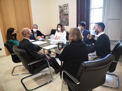 EL CONSELL COMARCAL I MICROBANK SUBSCRIUEN UN CONVENI DE COL·LABORACIÓ PER REACTIVAR L'OCUPACIÓ I L'ACTIVITAT EMPRENEDORA