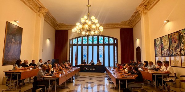 EL PLE DEL CONSELL COMARCAL DECLARA BÉ CULTURAL D'INTERÈS LOCAL LA MASIA DE CAL BADELL I APROVA DIVERSES PRÒRROGUES DEL TRANSPORT ESCOLAR