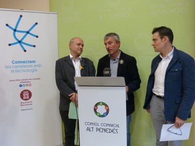 FIBRA ÒPTICA A LES CABANYES, FONT-RUBÍ, SANT LLORENÇ D’HORTONS, SANTA FE, TORRELAVIT I VILOBÍ
