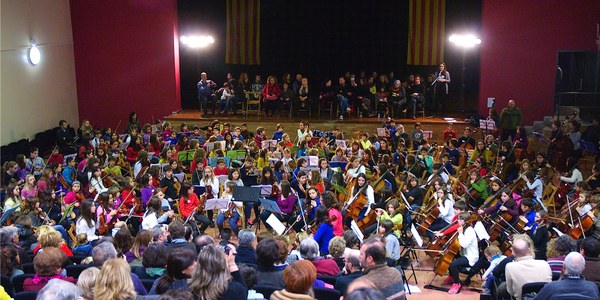 LA GRANADA VA ACOLLIR LA TROBADA DE CORDA DE LES ESCOLES DE MÚSICA DE LA VEGUERIA PENEDÈS